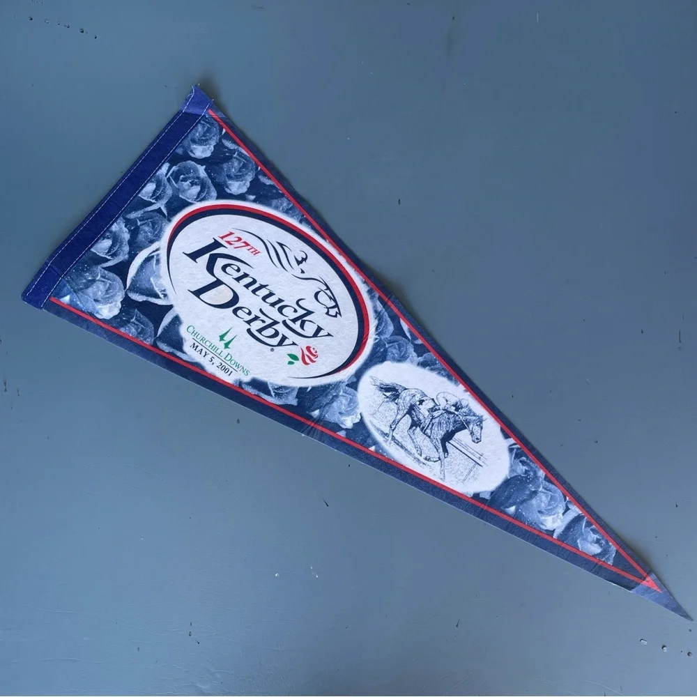 2001 Kentucky Derby 127th Churchill Downs Felt Pennant Banner